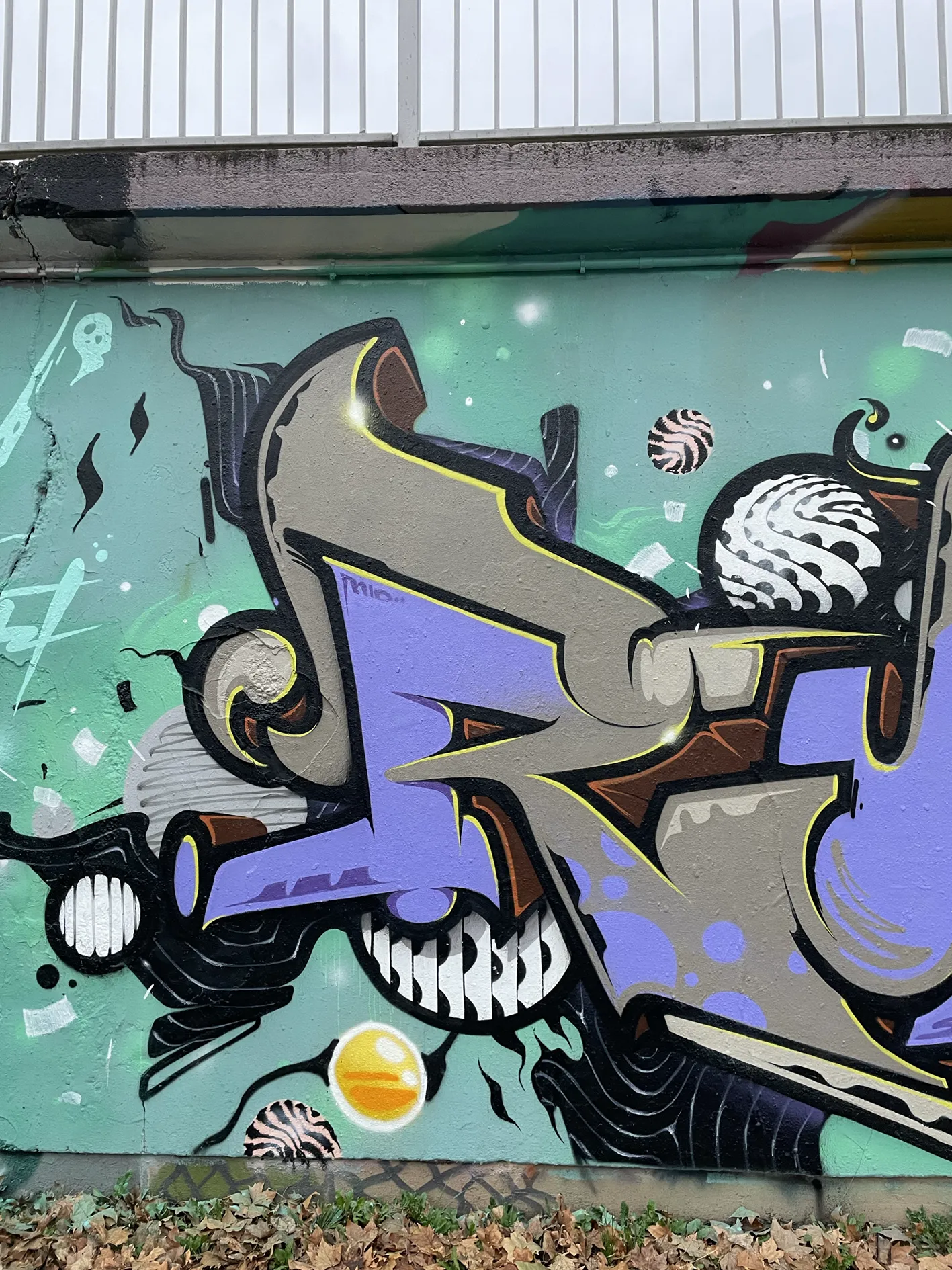 R detailshot by RUSL in Offenburg 2025