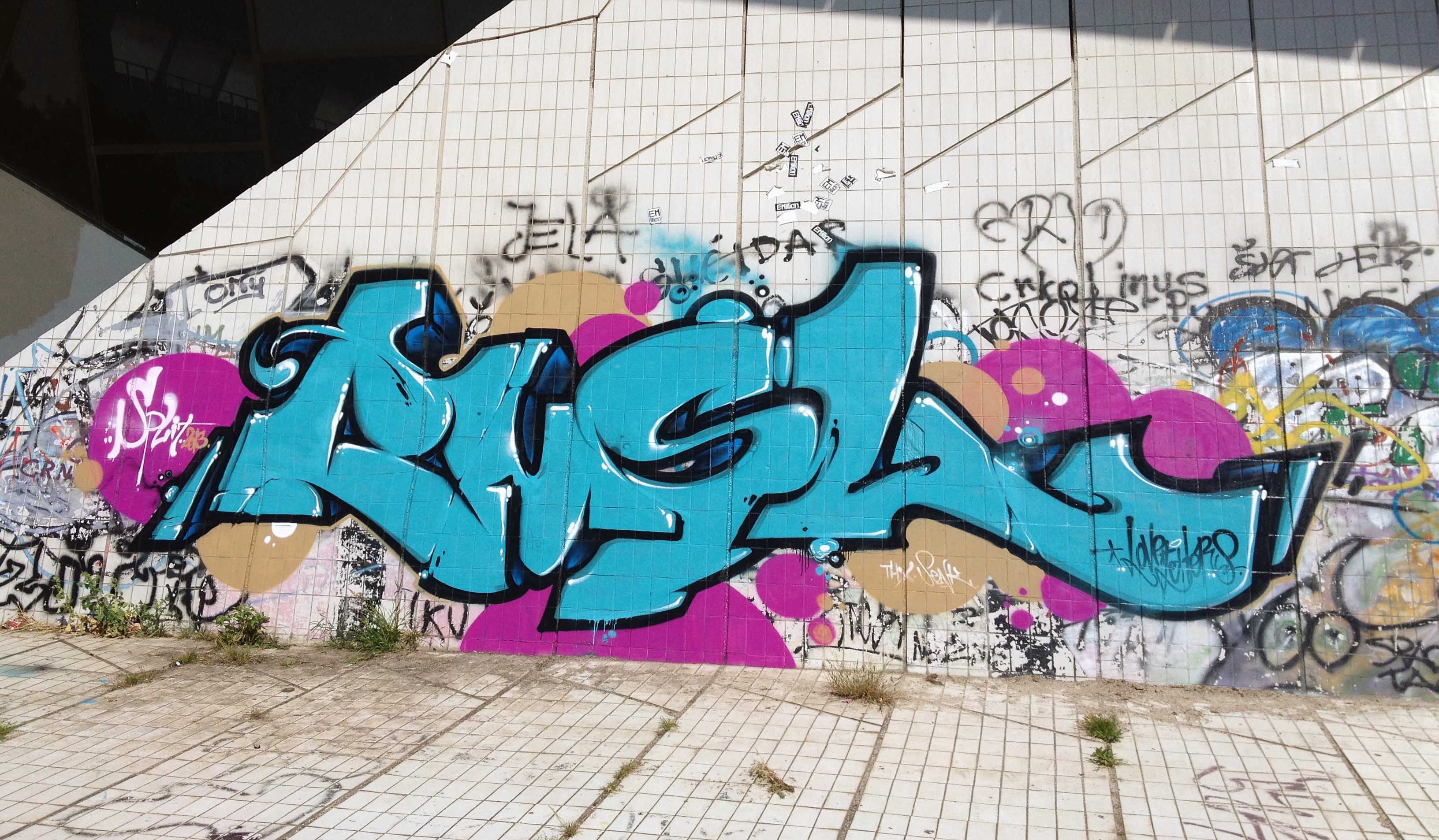 RUSL in Split, Croatia © 2013